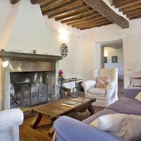 Villa Torre A Cona Sleeps 12 Wifi Troghi
